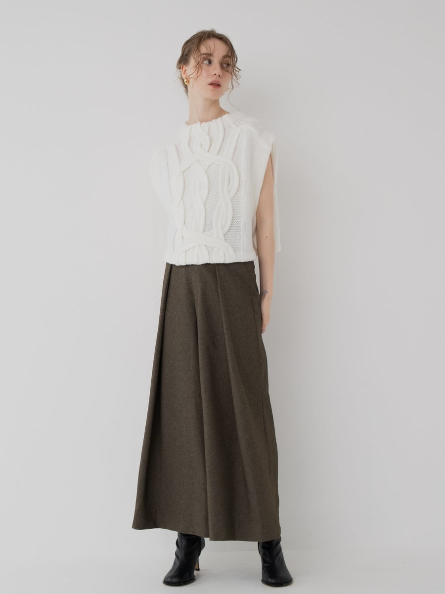 シャルールベスト white