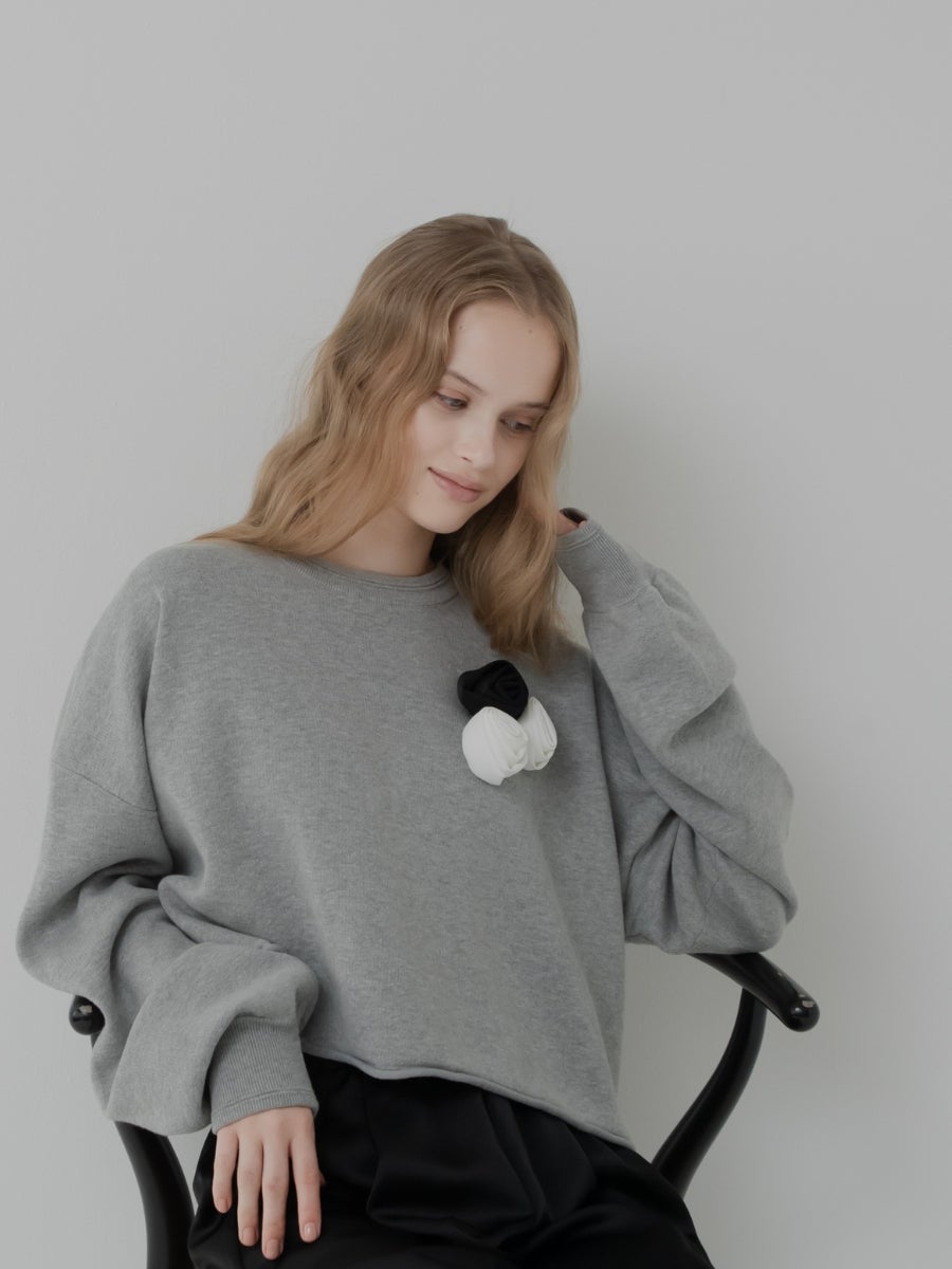ロゼットニット gray 着用イメージ