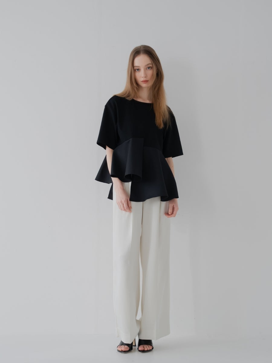 アシンメトリーTシャツ black 着用イメージ