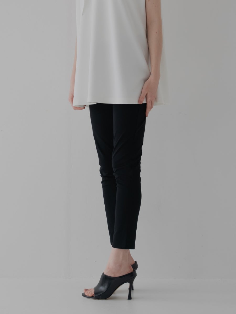 ストレッチレギンス black シルエット