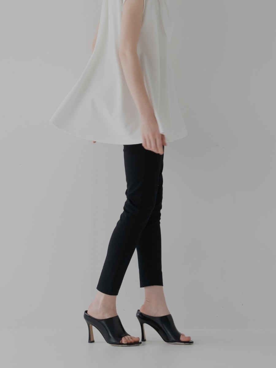 ストレッチレギンス black 着用イメージ