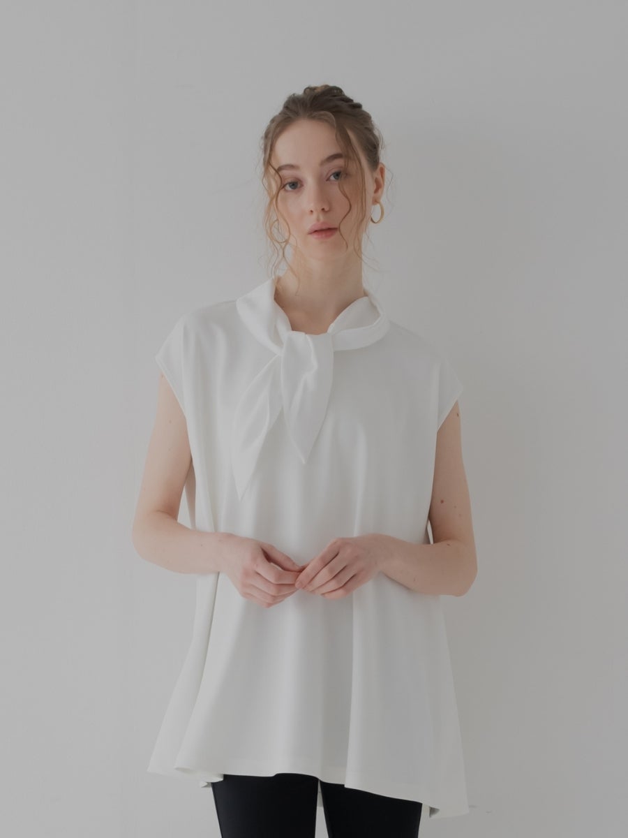 スカーフＴシャツ white