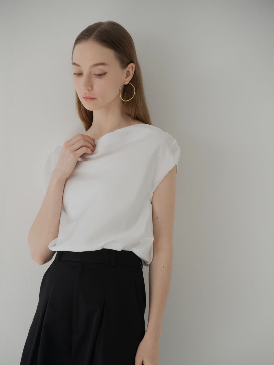 サテンフレンチトップス | maison de Dolce