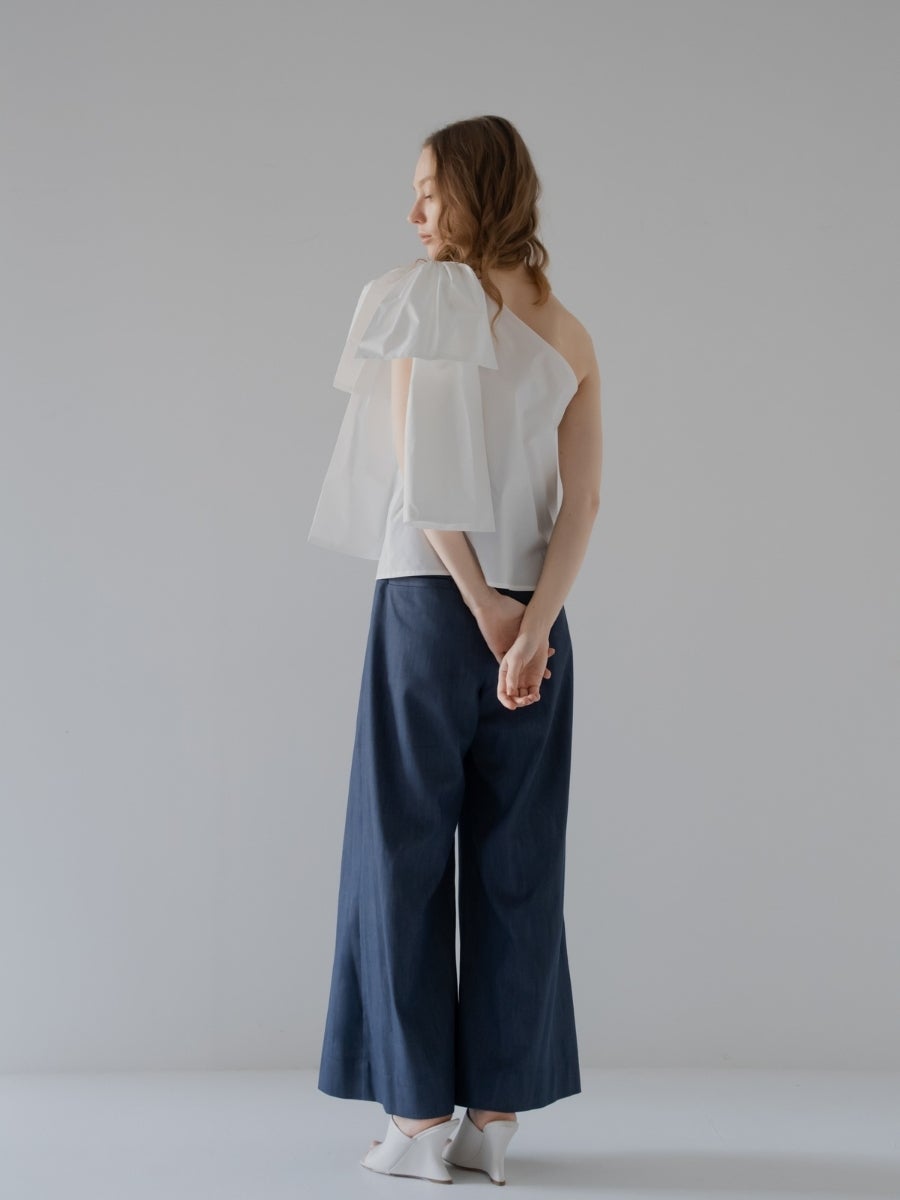 リボントップス white