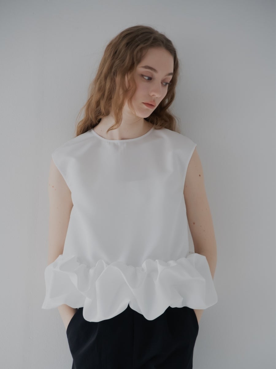 バルーンフリルトップス white