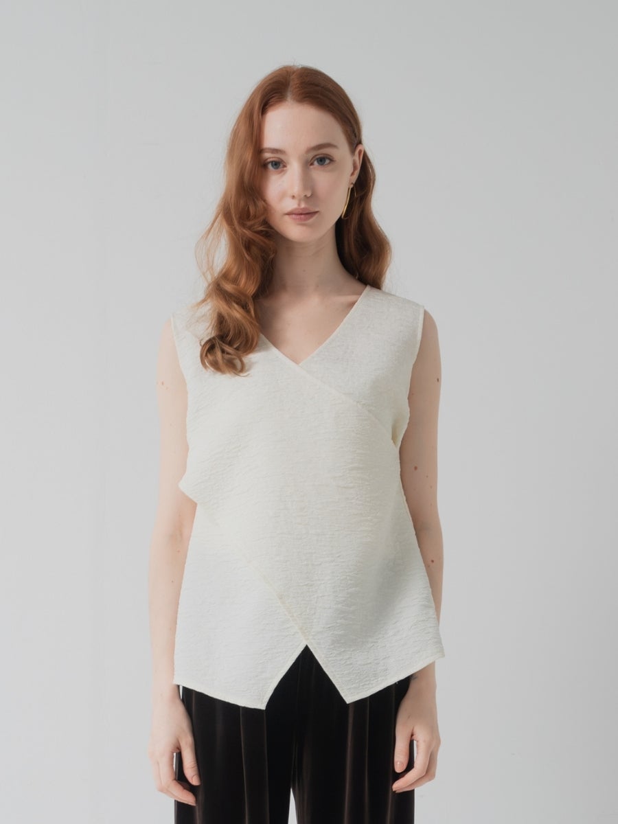 完売品　アクティブトップス　メゾンドドルチェ　maison de dolce. TOPS | maison de Dolce.