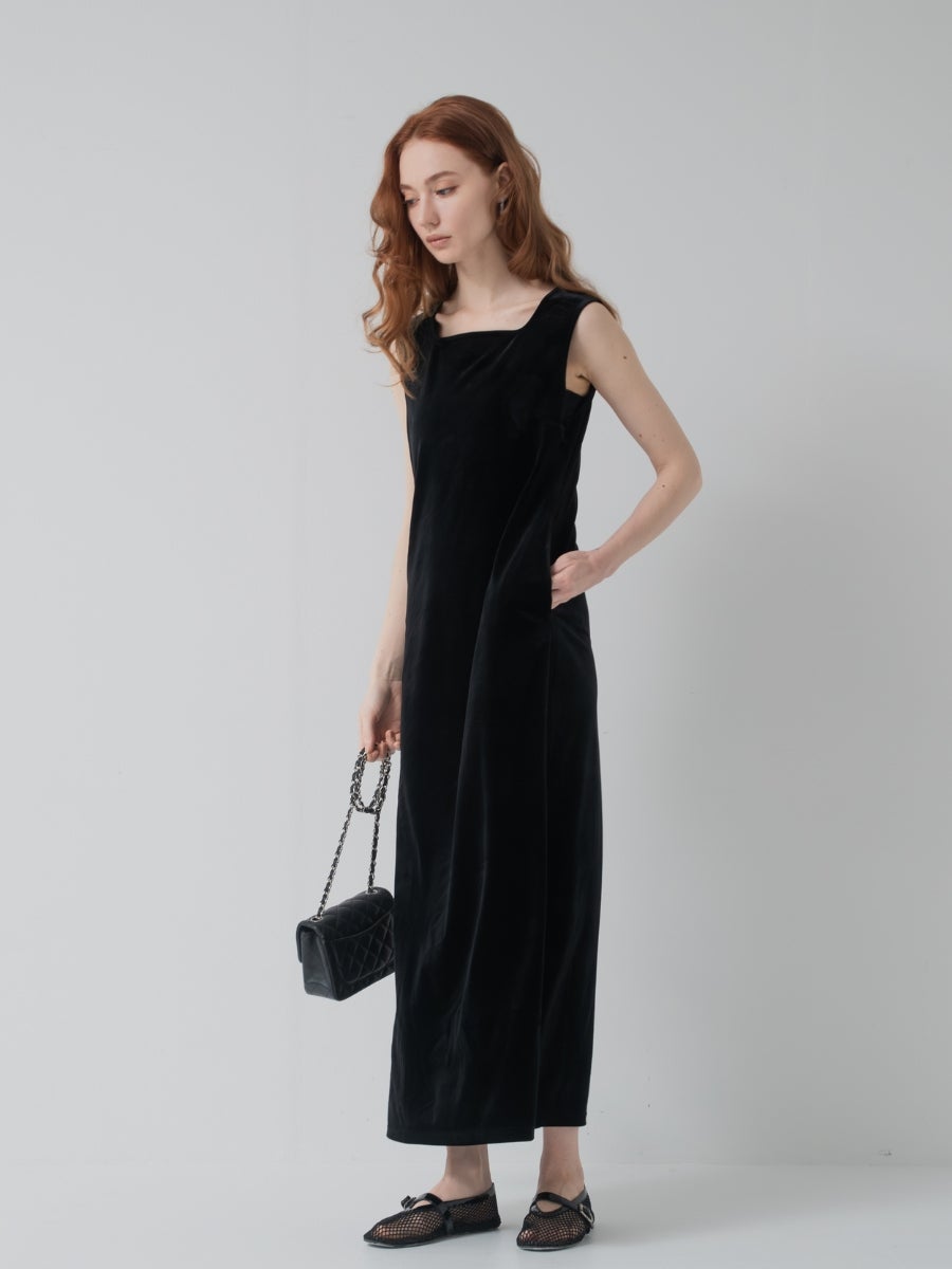 ベロアワンピース black スタイリング