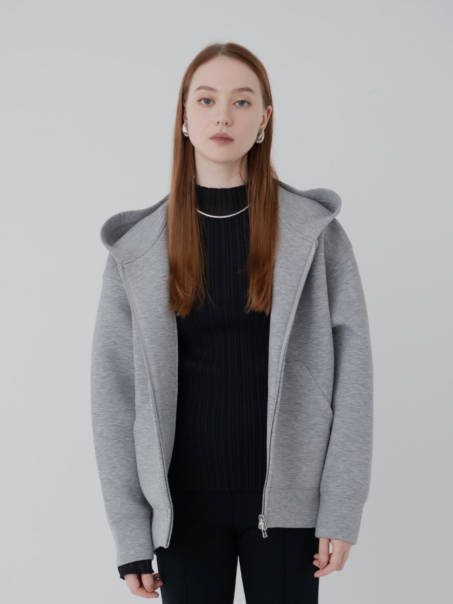 リラックスパーカー gray 着用イメージ